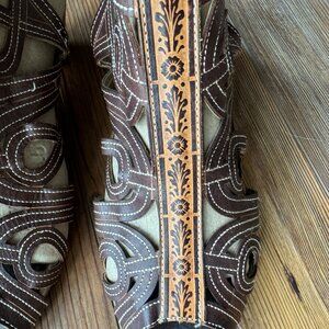 Leather sandals. Size EU 39 (US 8)